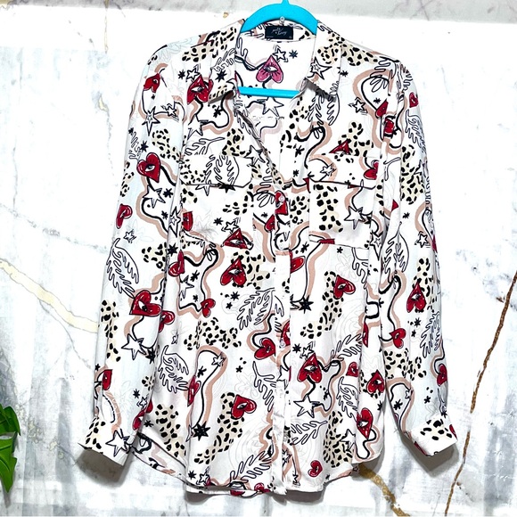 Milk & Honey Tops - Chic White Printed Button down Blouse with Red hearts   For Valentines size XL
